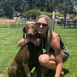 Meet your Posher, Hailey